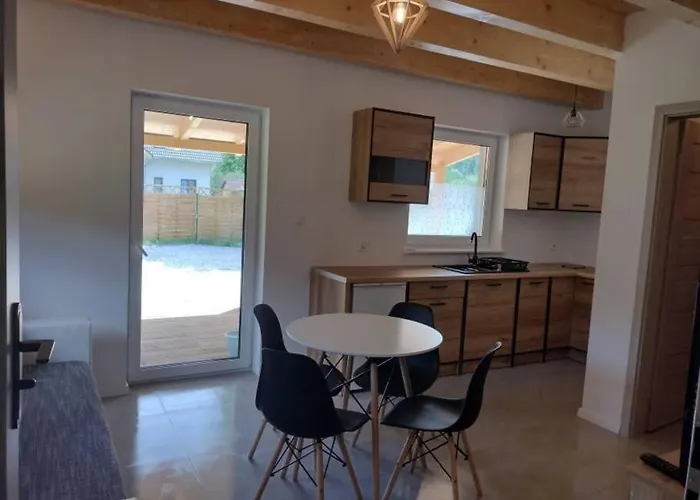 - Bobrowe Zacisze 3 Apartment