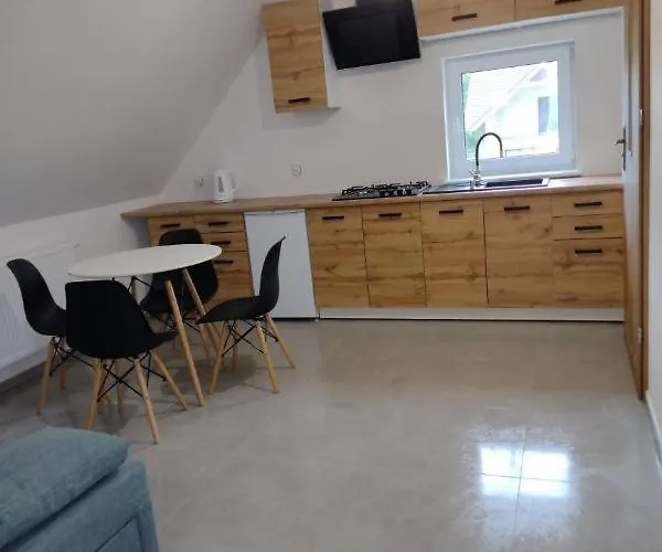 - Bobrowe Zacisze 3 Apartment